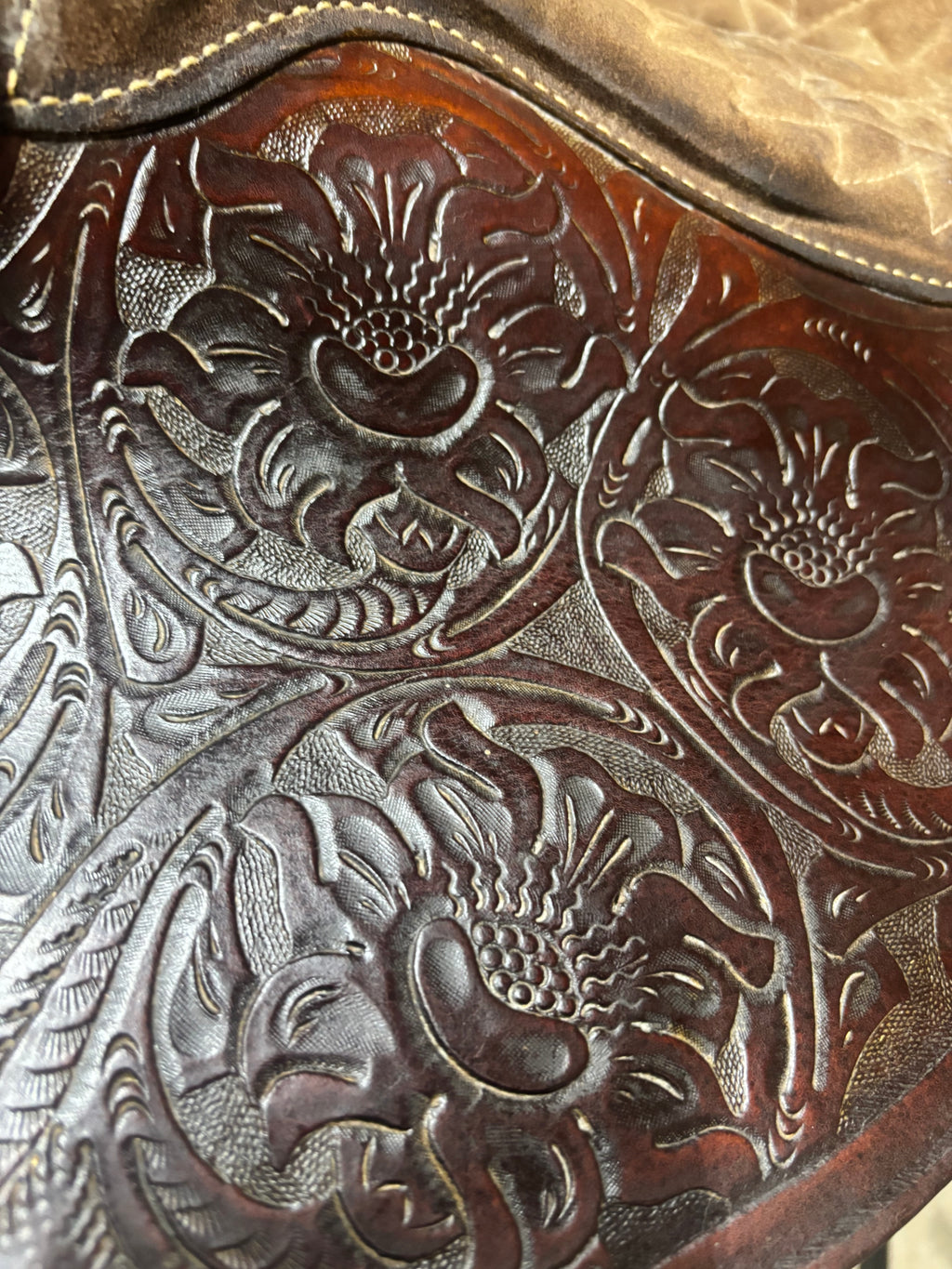 Southern Barrel Saddle
