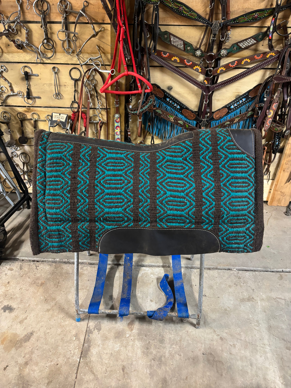 *BRAND NEW* Showman Pad