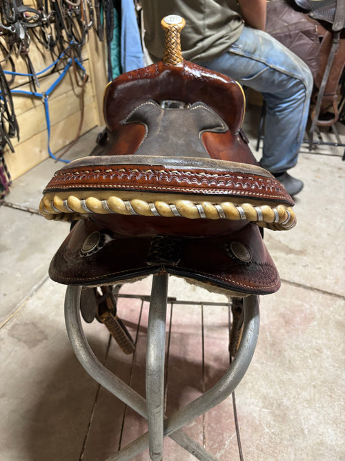 Barrel Saddle
