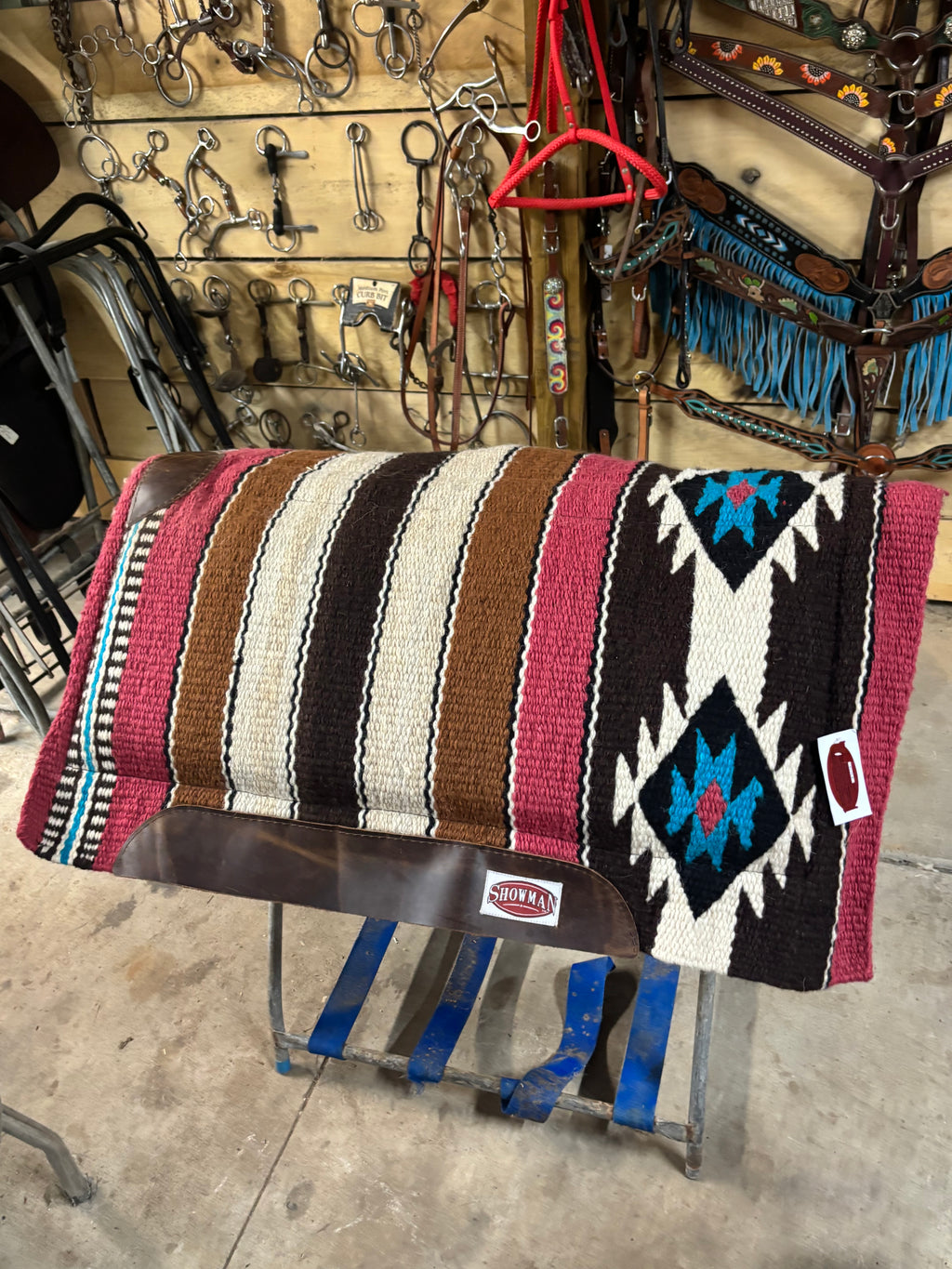 *BRAND NEW* Showman Pad