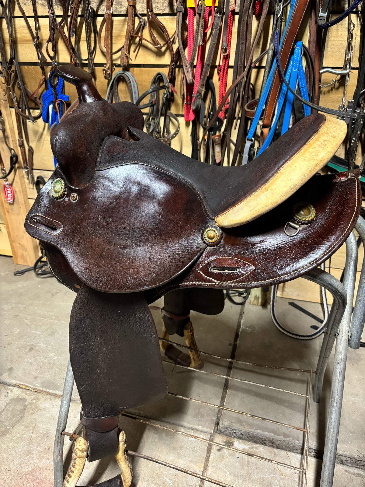 American Saddle | 15” Seat • 7” Gullet