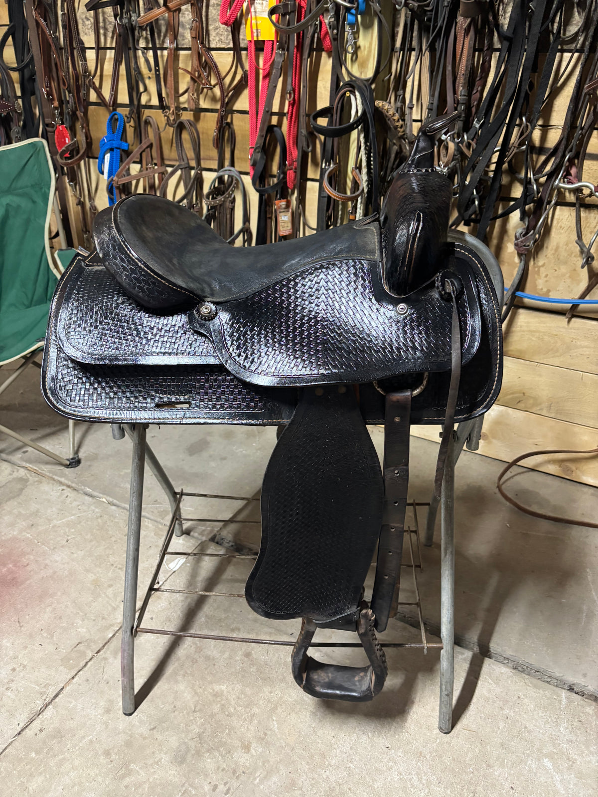 Handmade 16 seat, 8 gullet